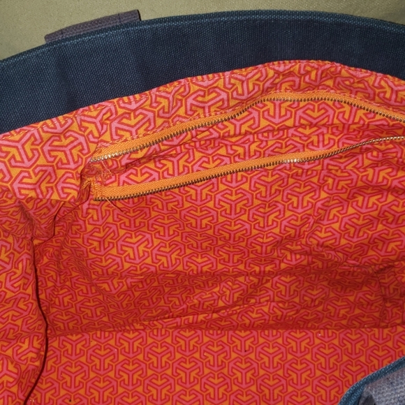 Tory Burch tote - Picture 8 of 8